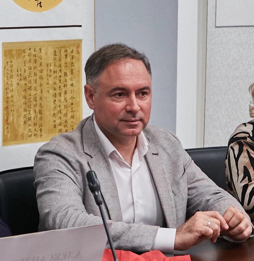 Николай Арбузов